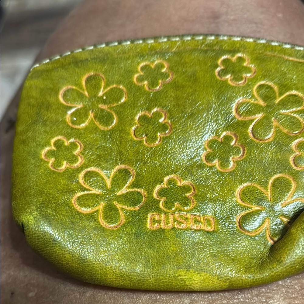Green Floral Cosmetic Bag -NWOT